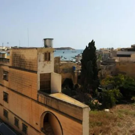 ポート ビュー ゲストハウス 4*