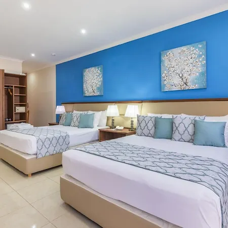 Port View 4*